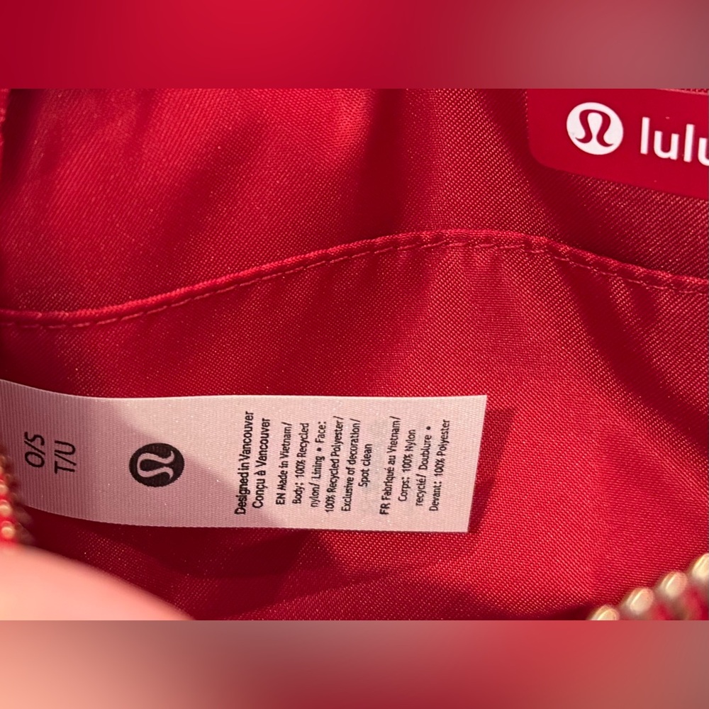 Lululemon Crossbody Bag with Top Handle 2L- Dark Red/ Gold - Picture 6 of 9